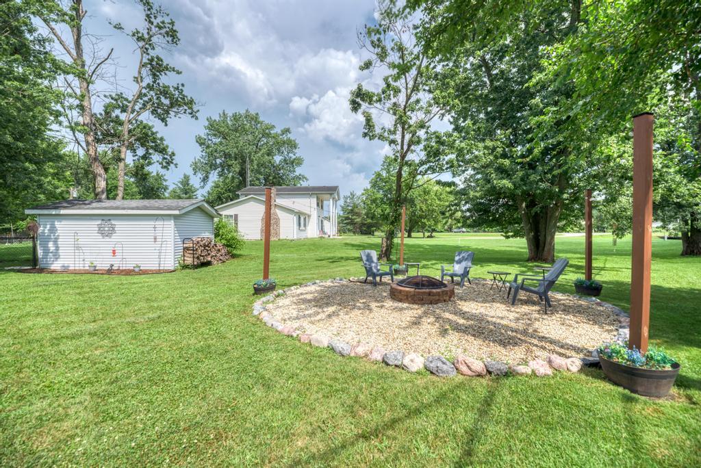 250 Kern Street Property Photo 23