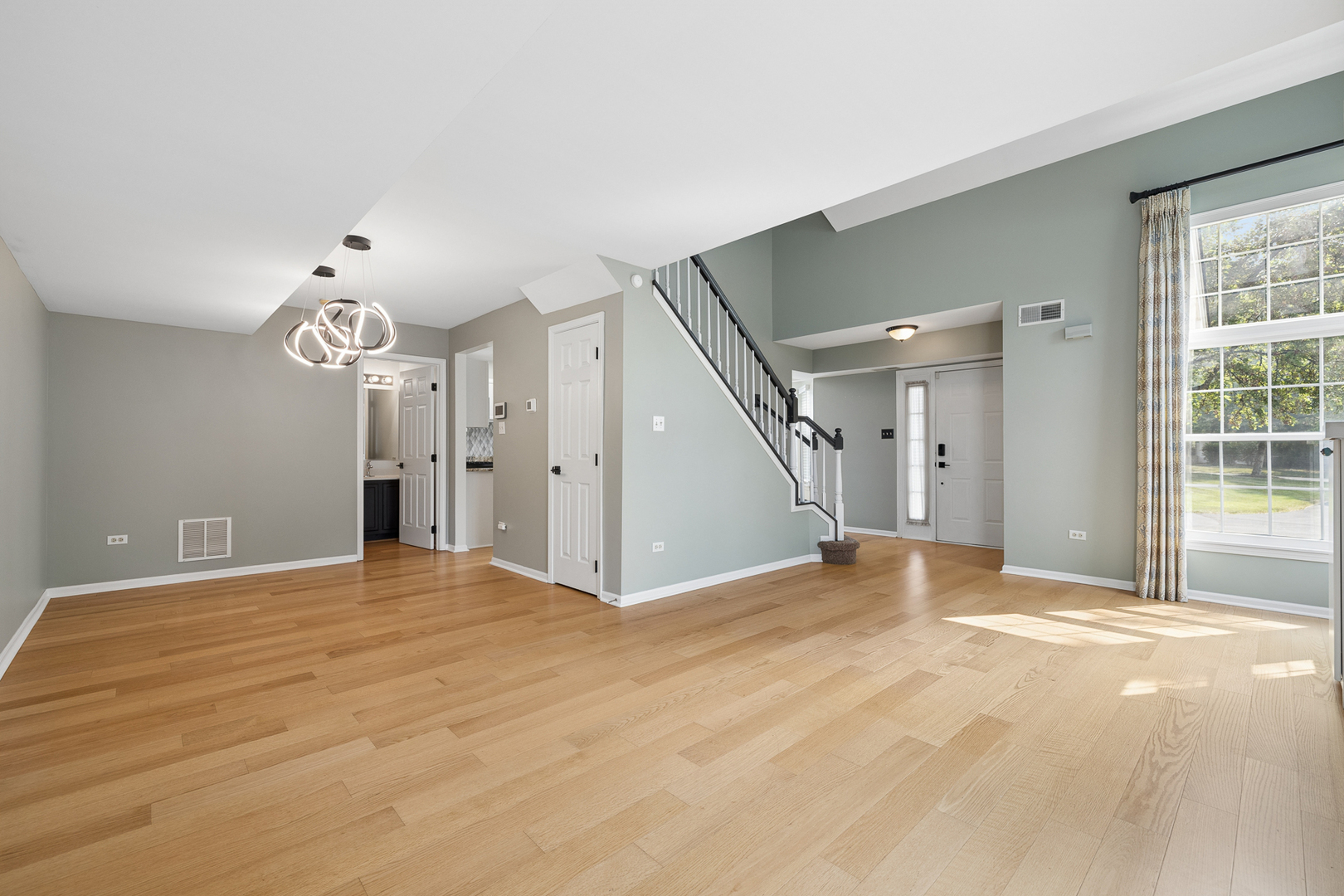13962 S Cambridge Circle Property Photo 7
