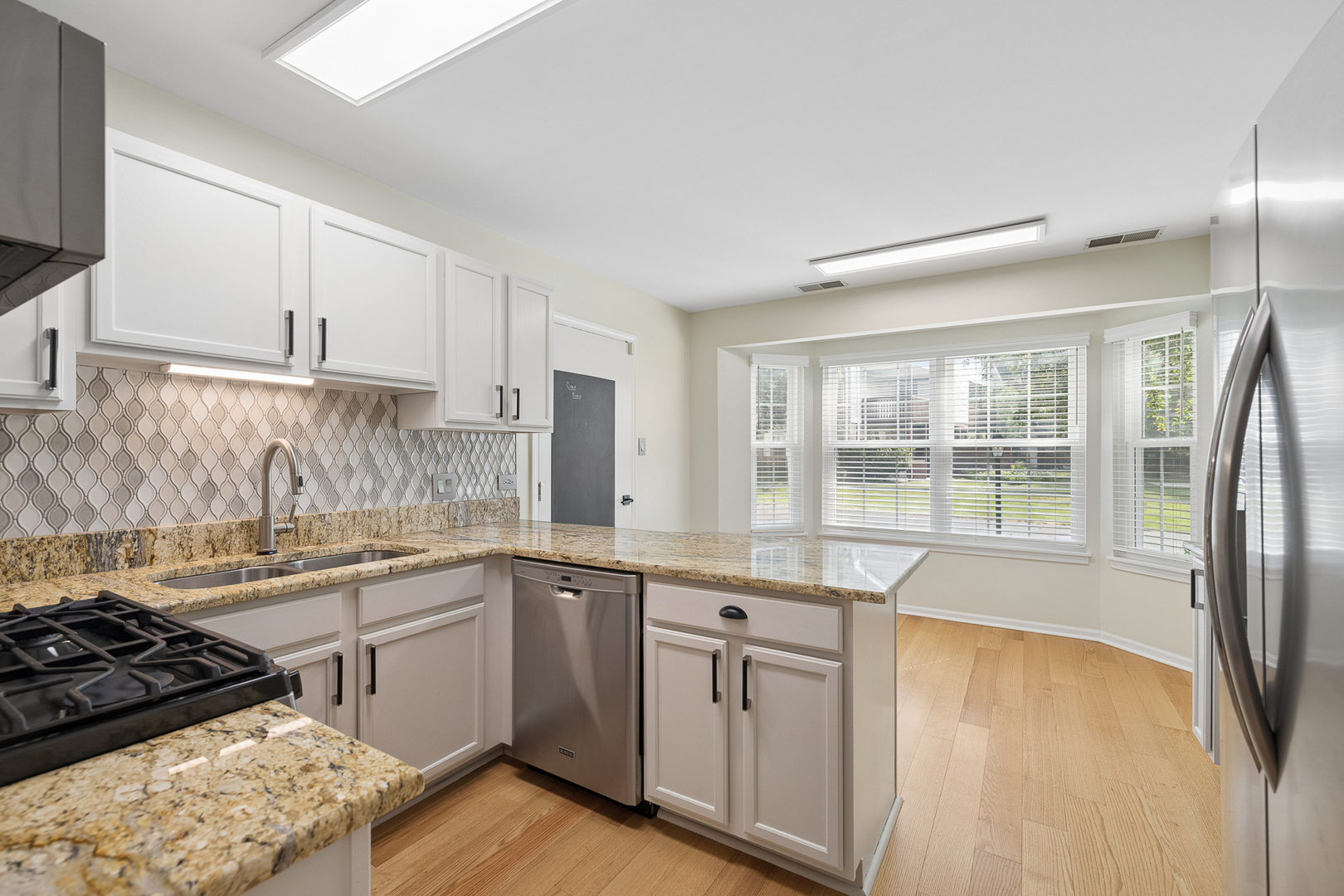 13962 S Cambridge Circle Property Photo 11