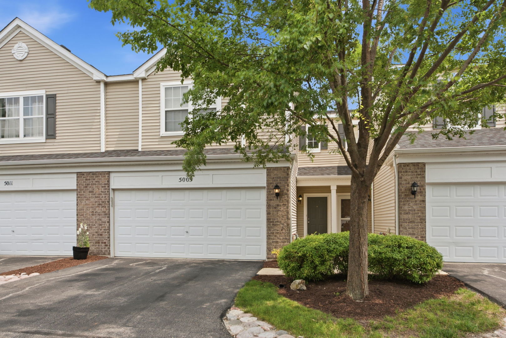 5009 Corning Court 5009 Property Photo 1