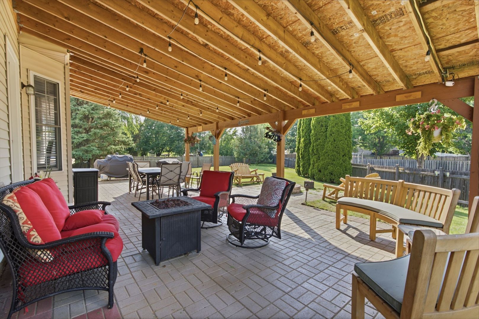 1209 Scott Court Property Photo 38