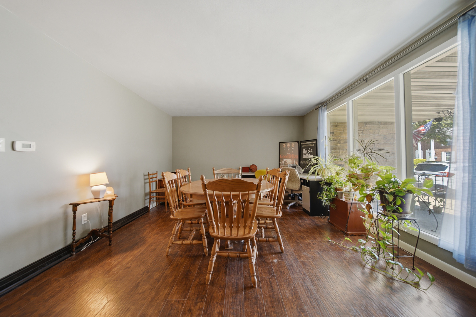 707 E 19th Street Property Photo 5