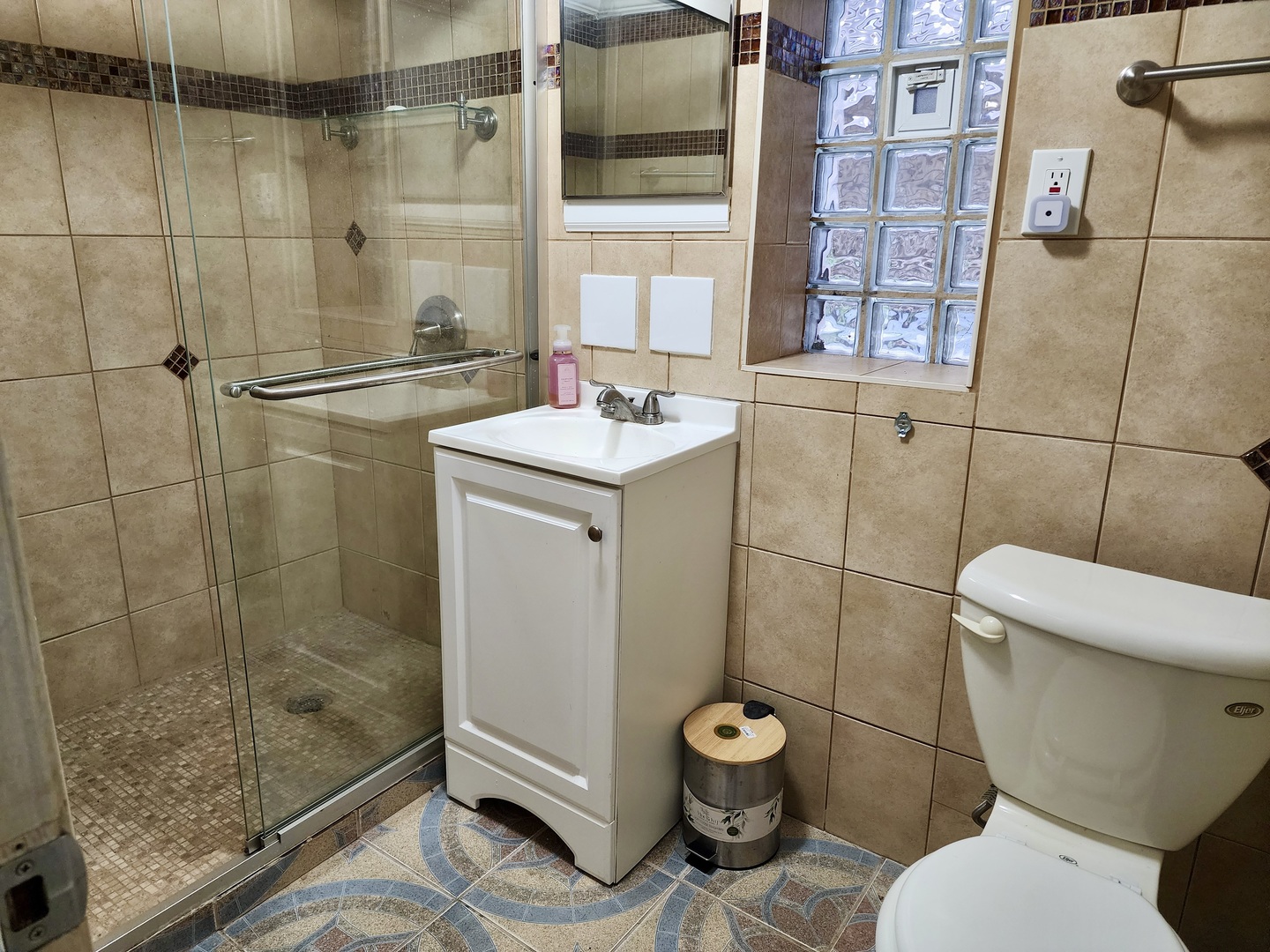 8438 S Morgan Street Property Photo 13