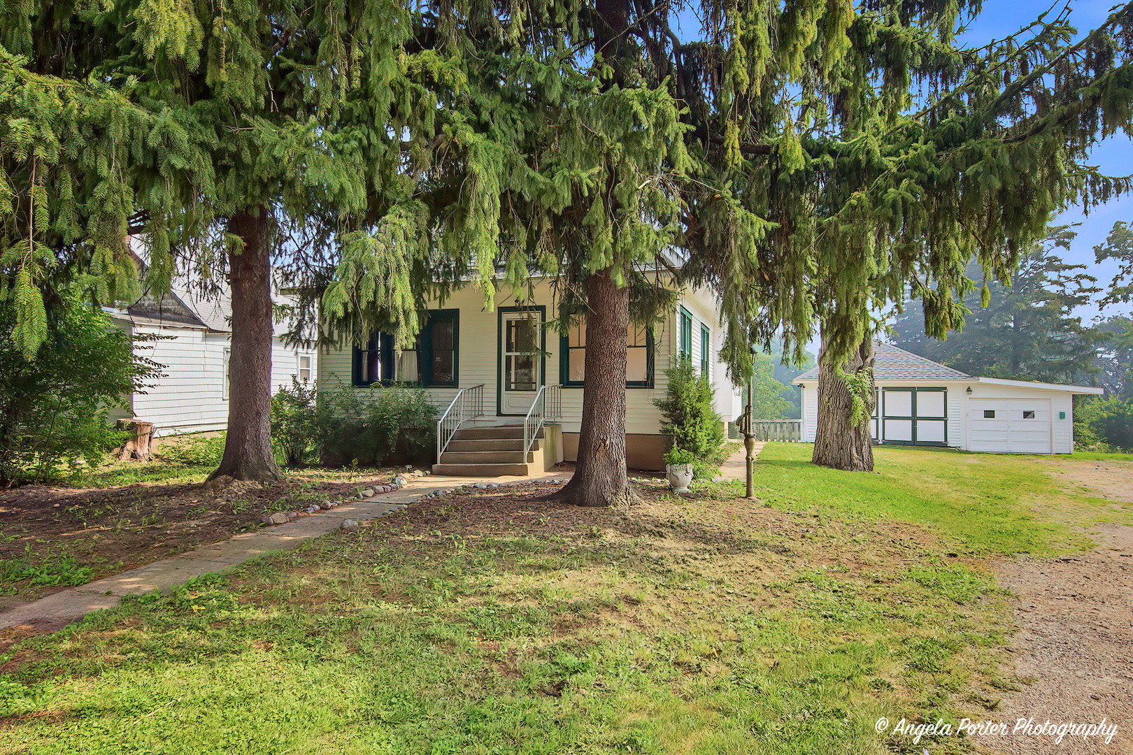 824 Washington Street Property Photo 1