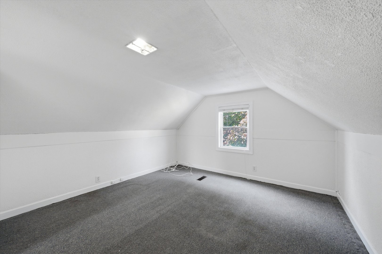 4847 W 84th Place Property Photo 13