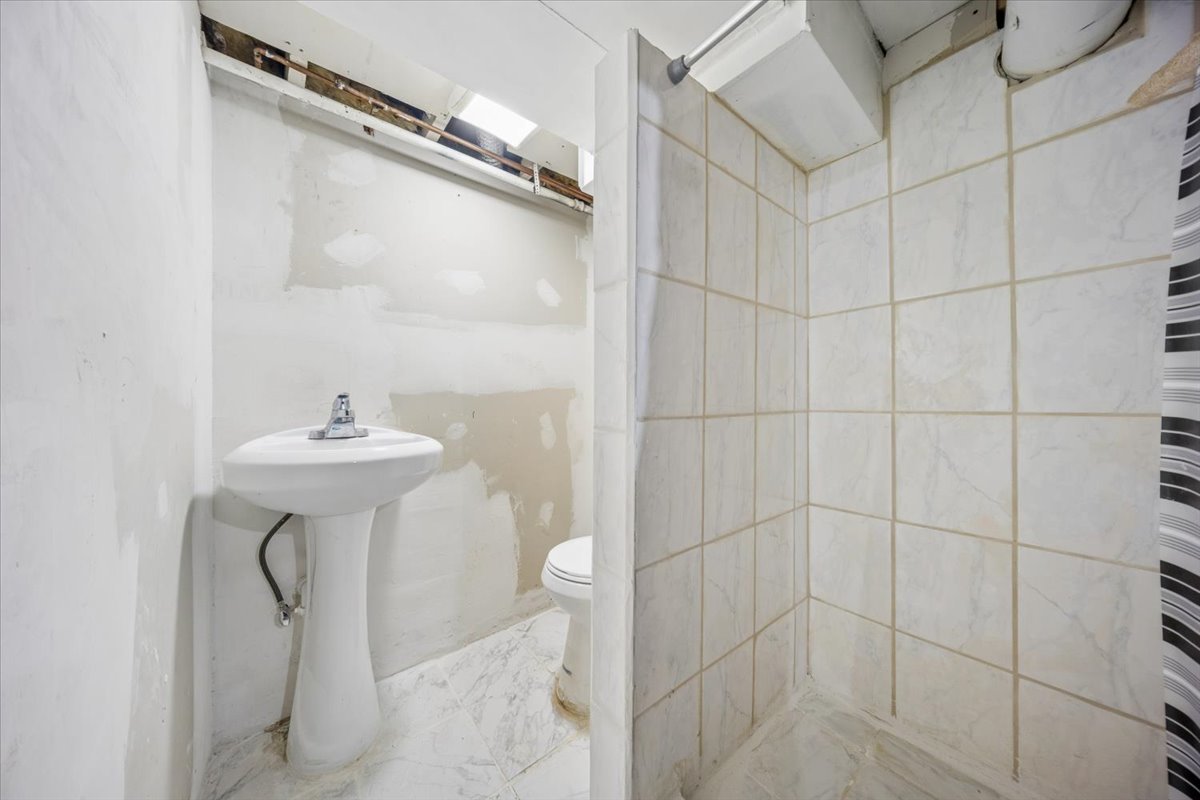 1637 S 10th Avenue Property Photo 20