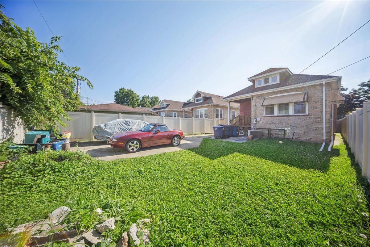 1637 S 10th Avenue Property Photo 27