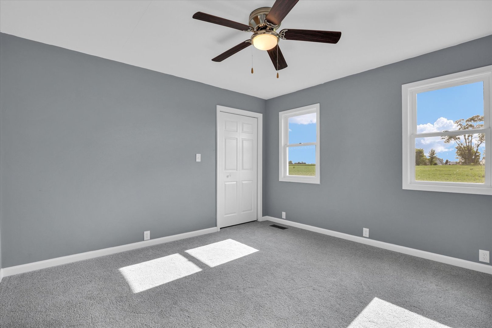 2055 County Road 2500 Road Property Photo 21