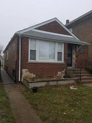 8128 S Coles Avenue Property Photo 1