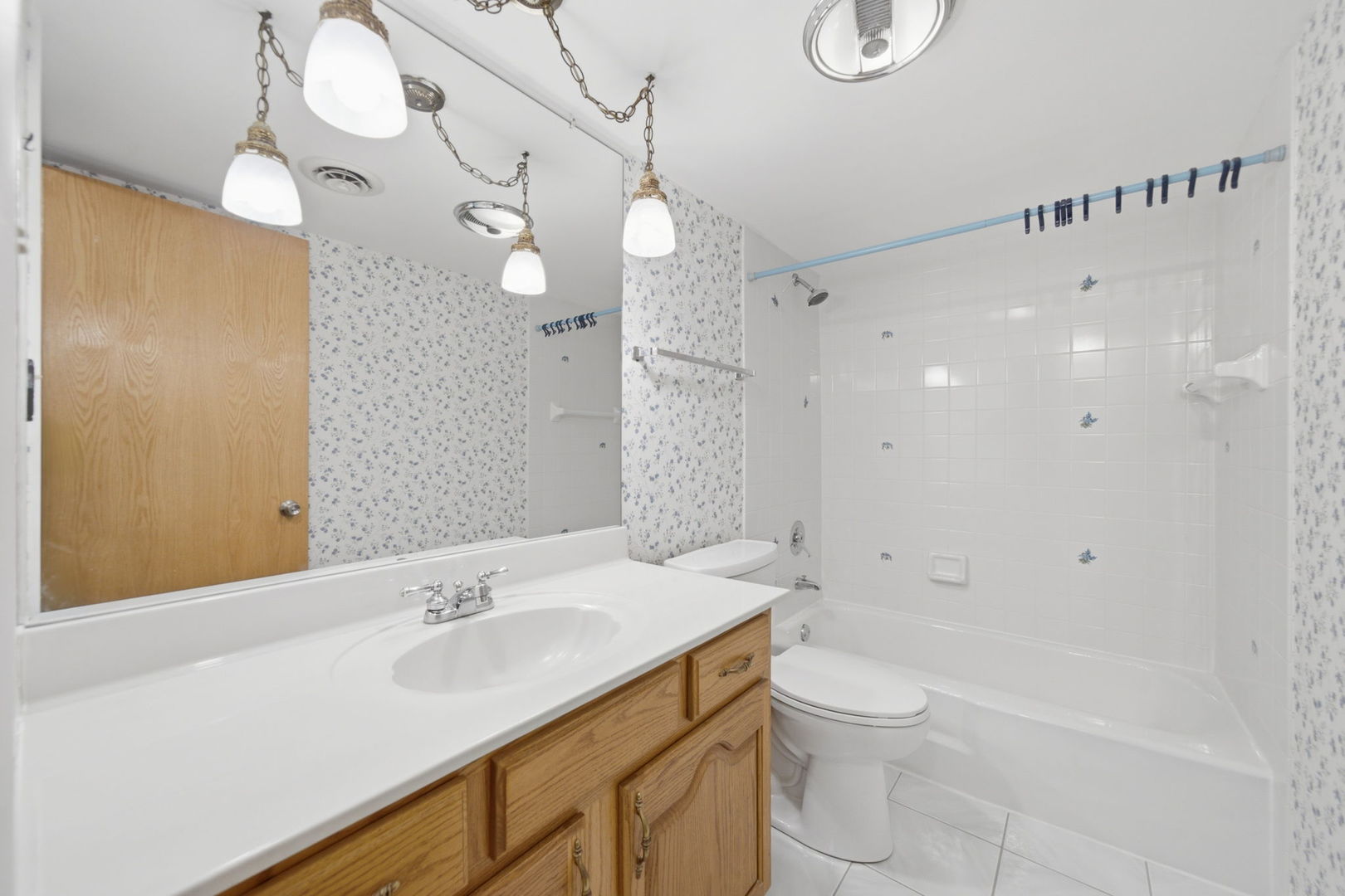 1025 S Fernandez Avenue 2b Property Photo 9