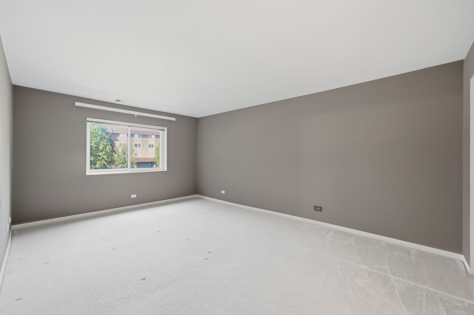1025 S Fernandez Avenue 2b Property Photo 11