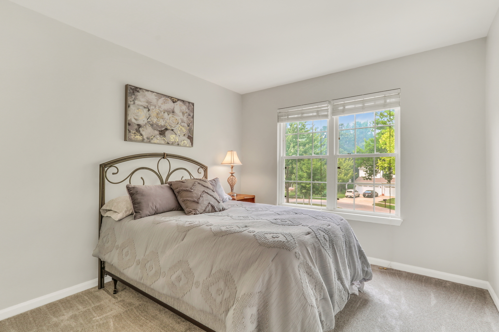 744 Strawberry Fields Property Photo 35