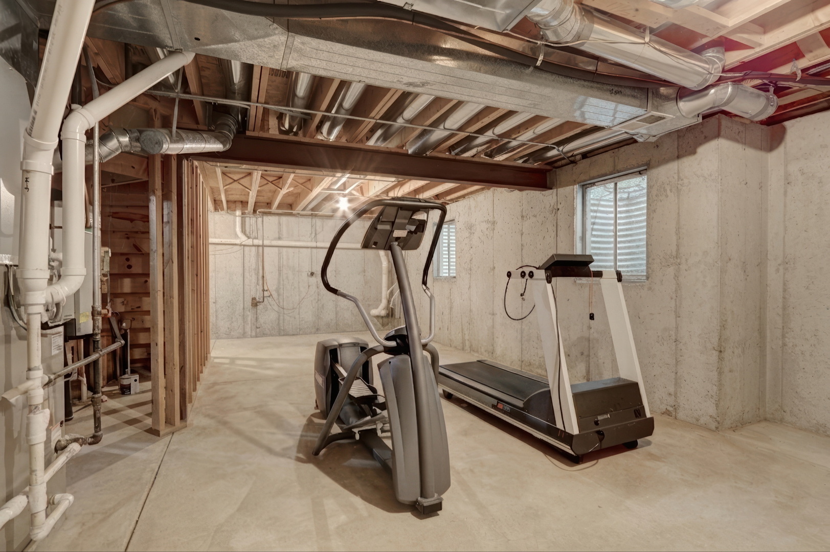 744 Strawberry Fields Property Photo 40
