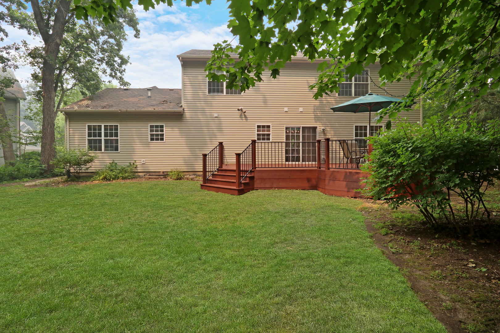 744 Strawberry Fields Property Photo 44