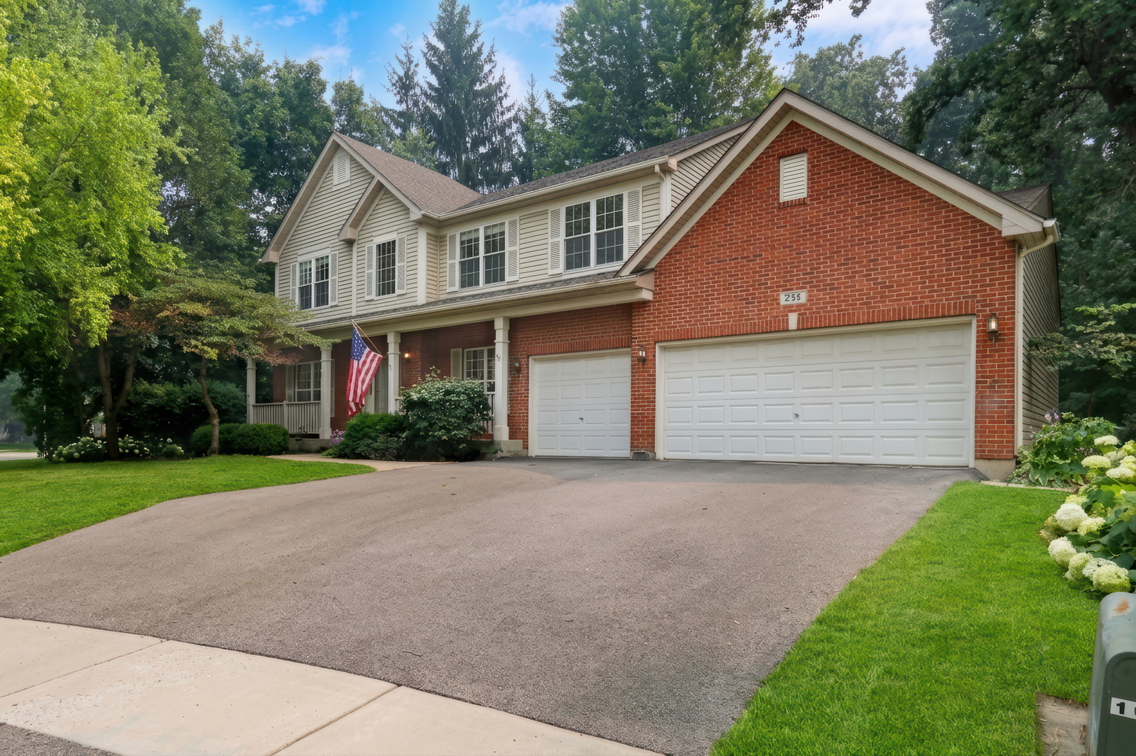 744 Strawberry Fields Property Photo 45