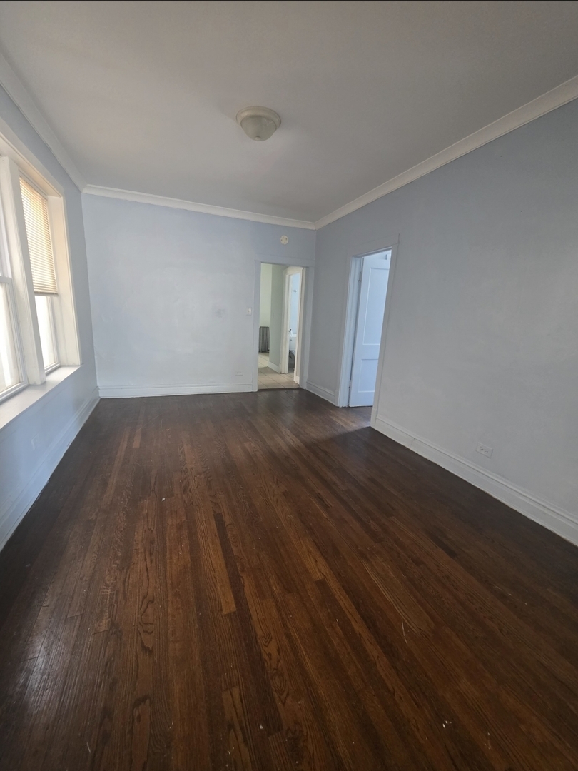 7841 S Loomis Boulevard Property Photo 17