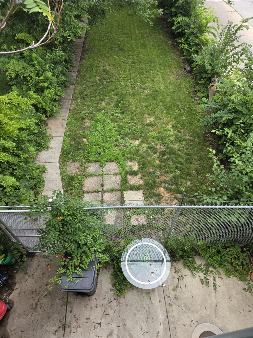 7841 S Loomis Boulevard Property Photo 21