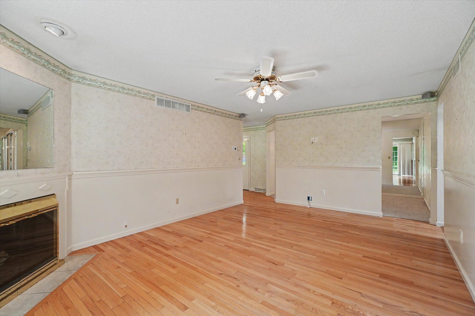 10 Greenfield Court Property Photo 17