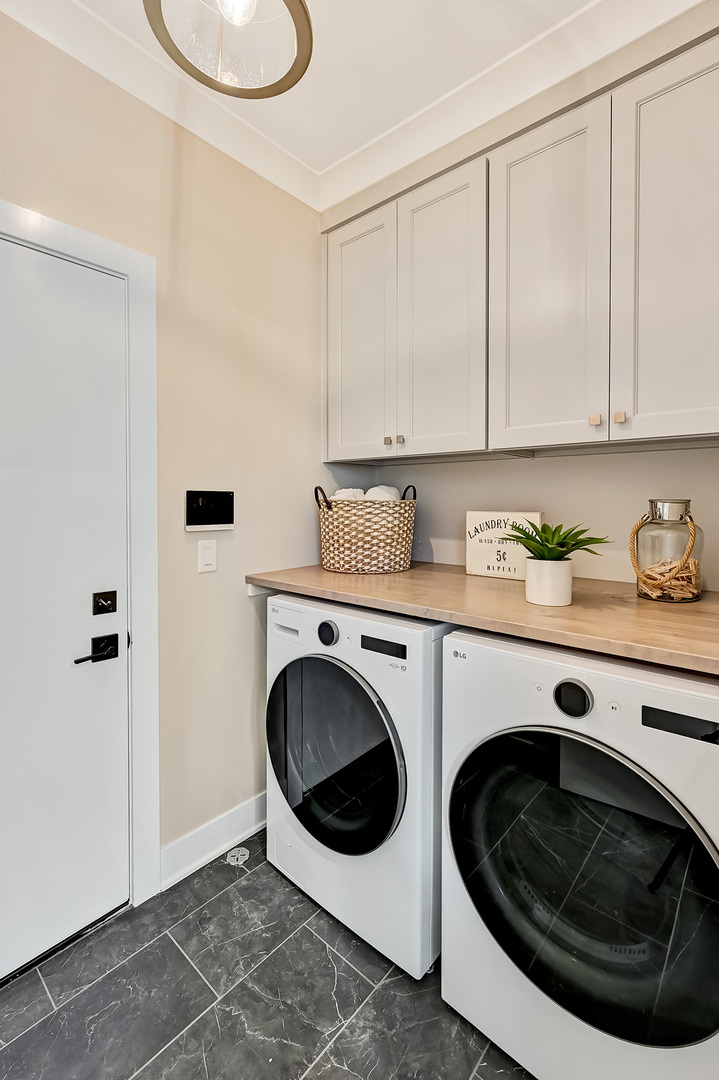 114 Harding Court Property Photo 17