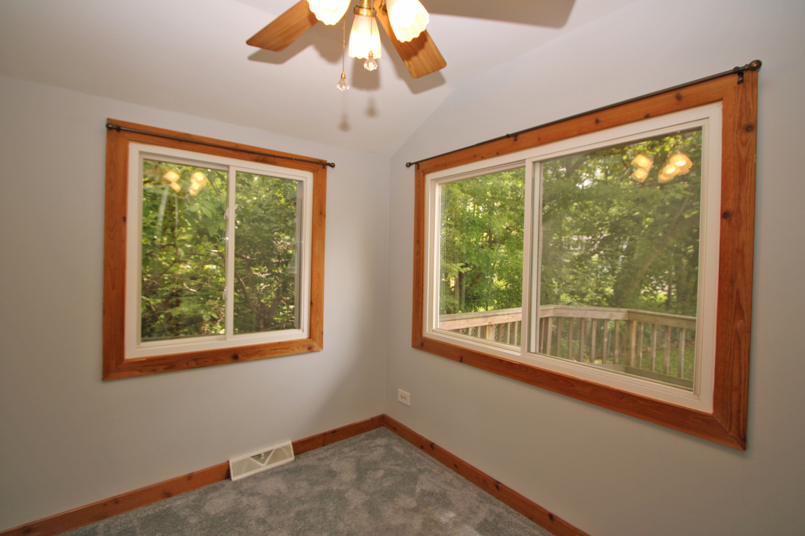 338 E Lakeview Avenue Property Photo 14