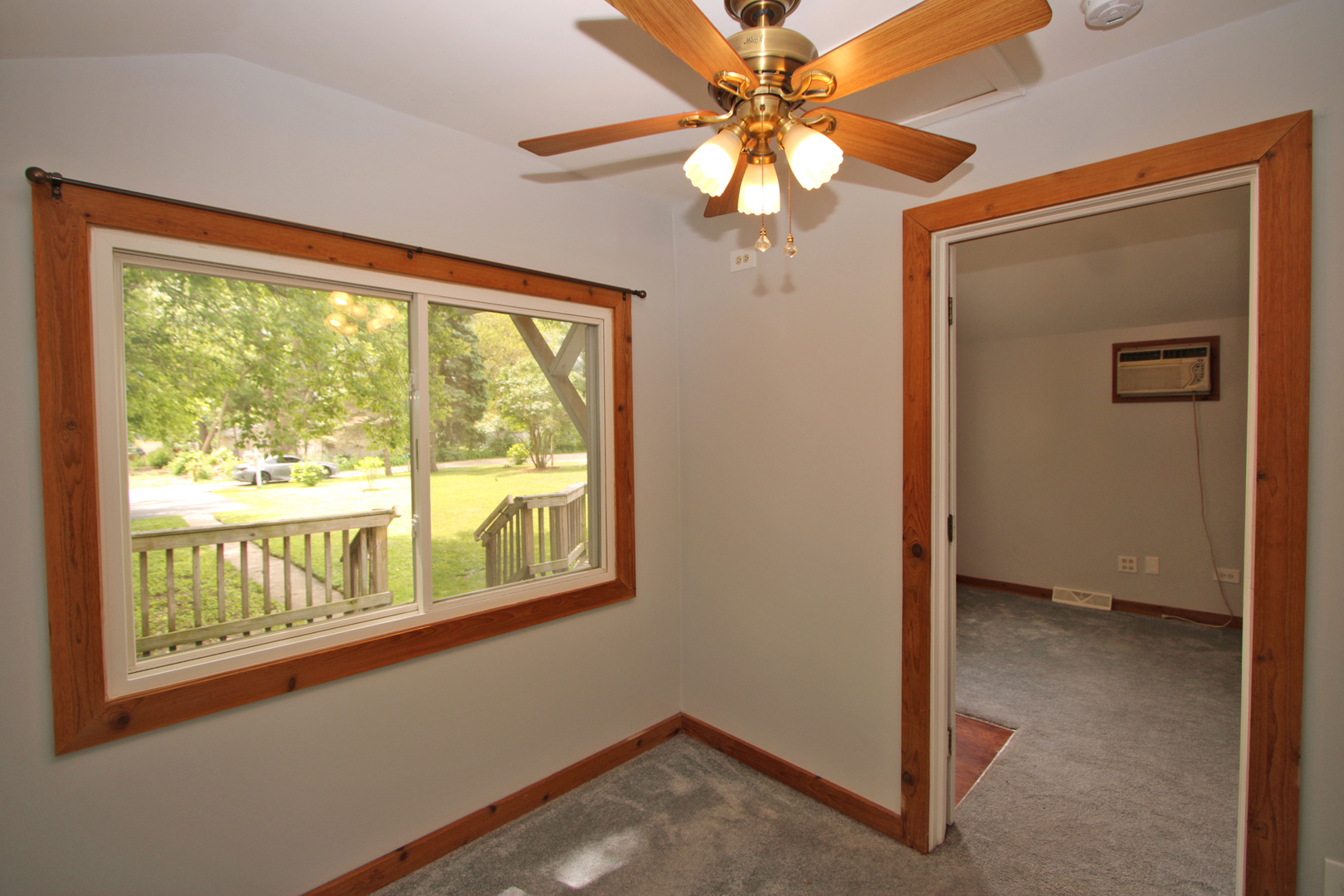 338 E Lakeview Avenue Property Photo 15