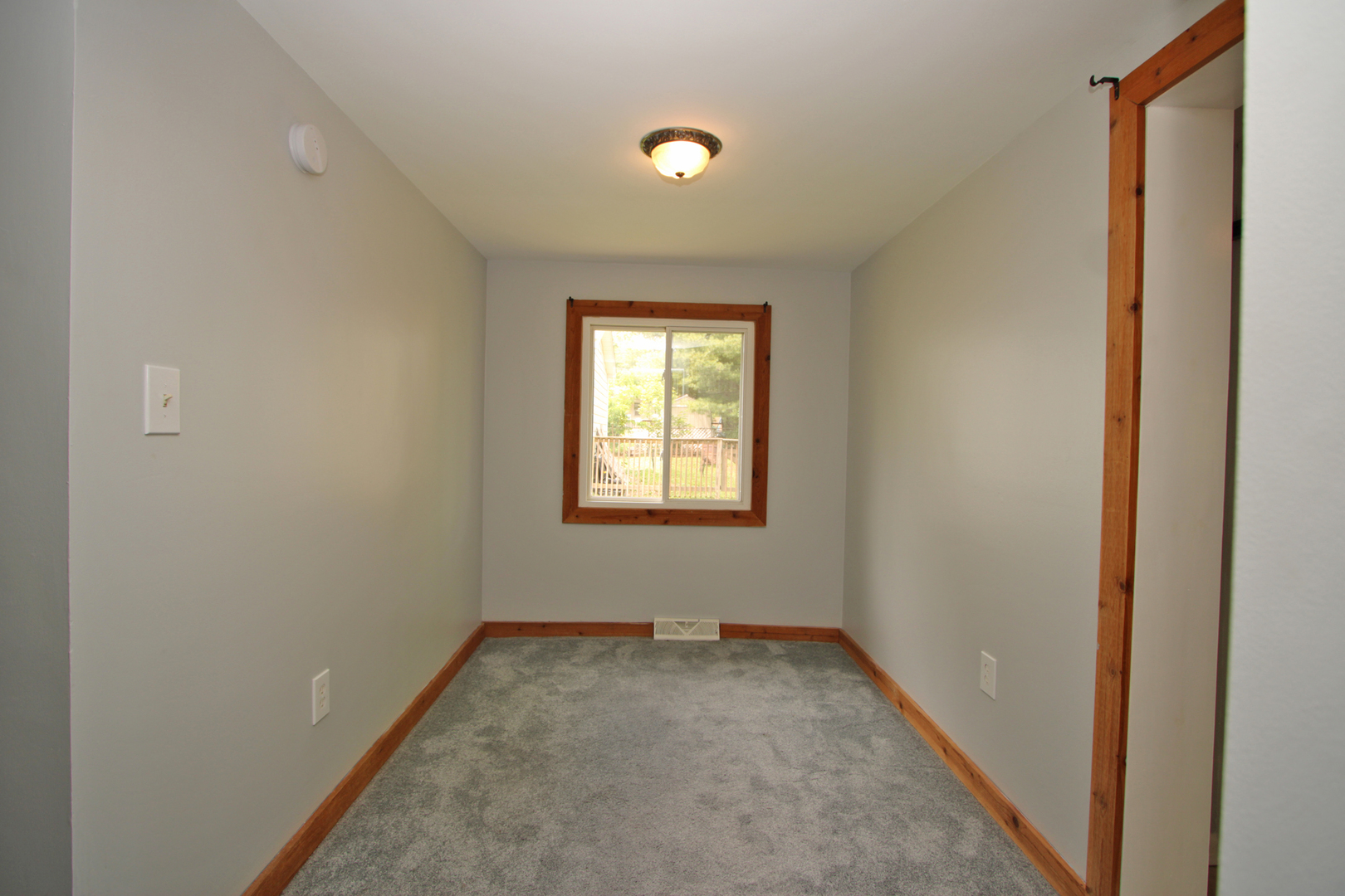 338 E Lakeview Avenue Property Photo 24