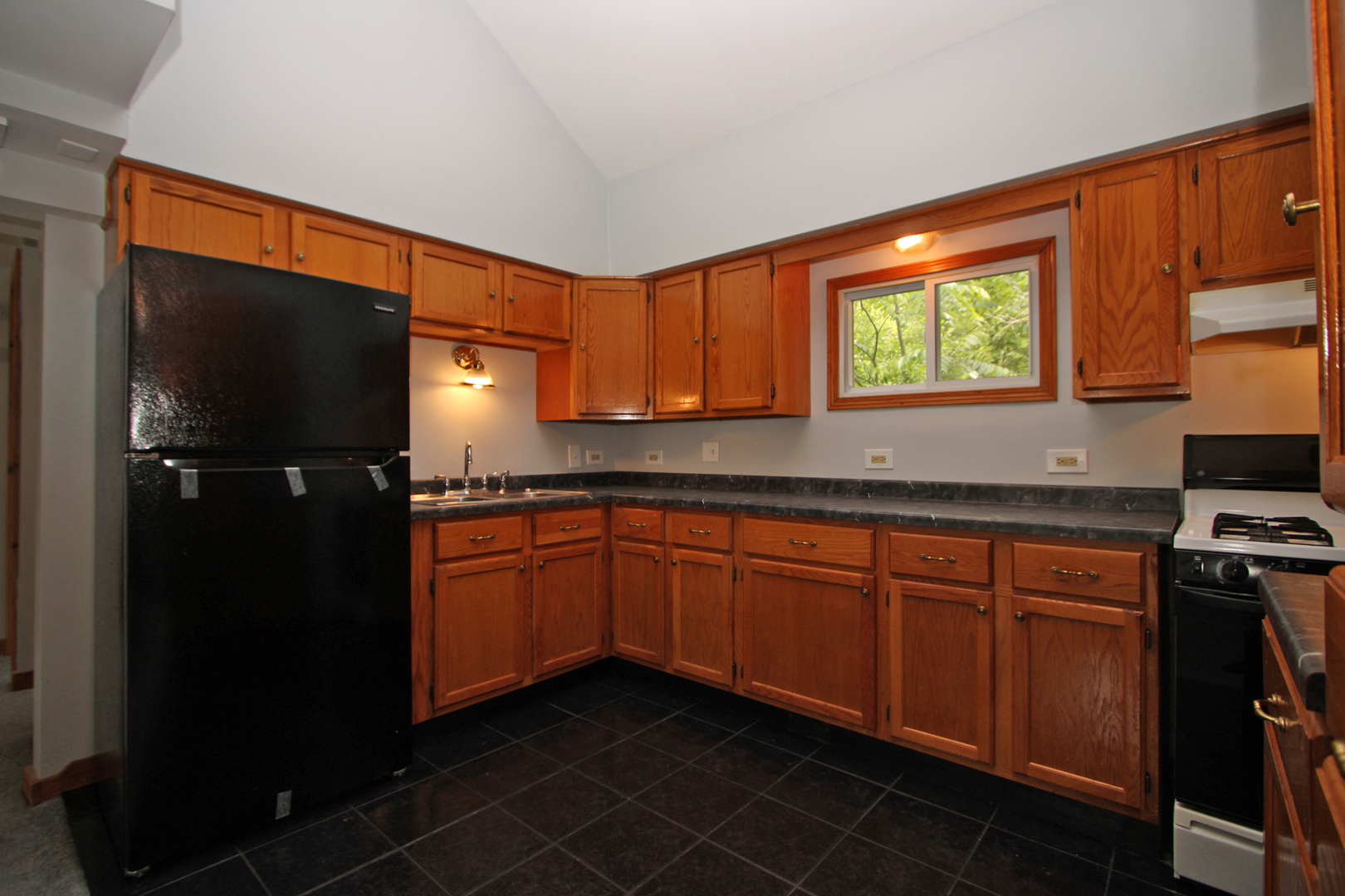 338 E Lakeview Avenue Property Photo 27