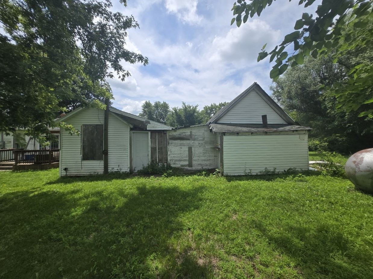 500 1st Street Property Photo 12