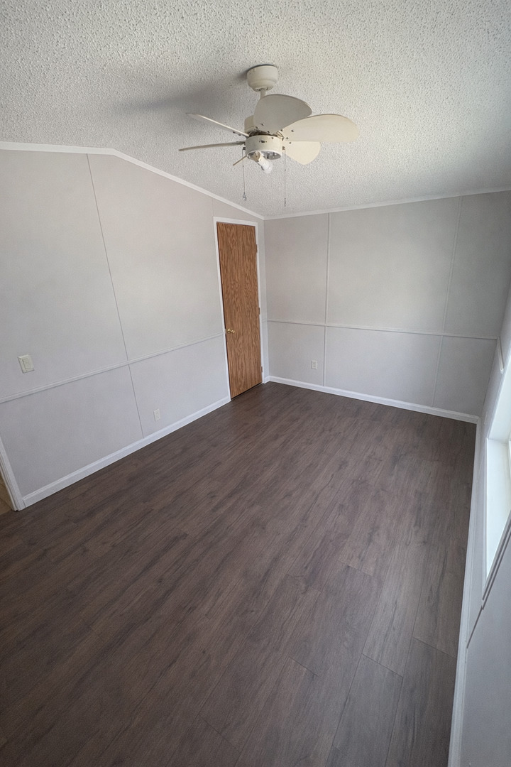 716 Treeview Lane Property Photo 7