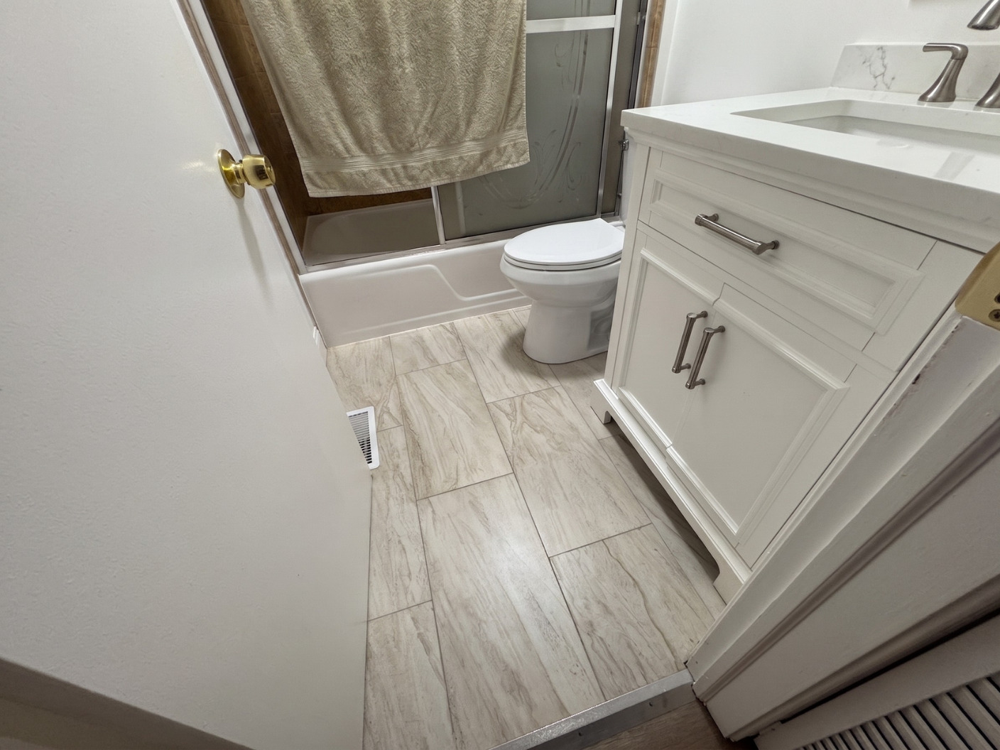 5711 W 87th Place Property Photo 12