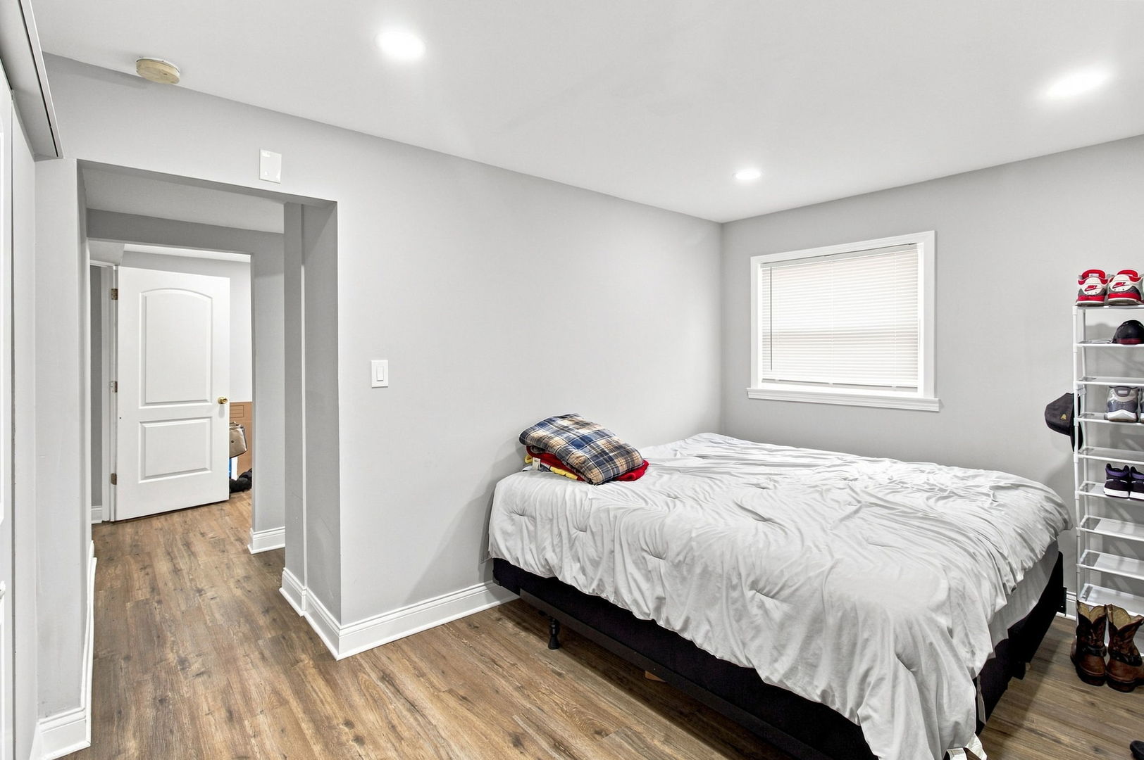 5711 W 87th Place Property Photo 14