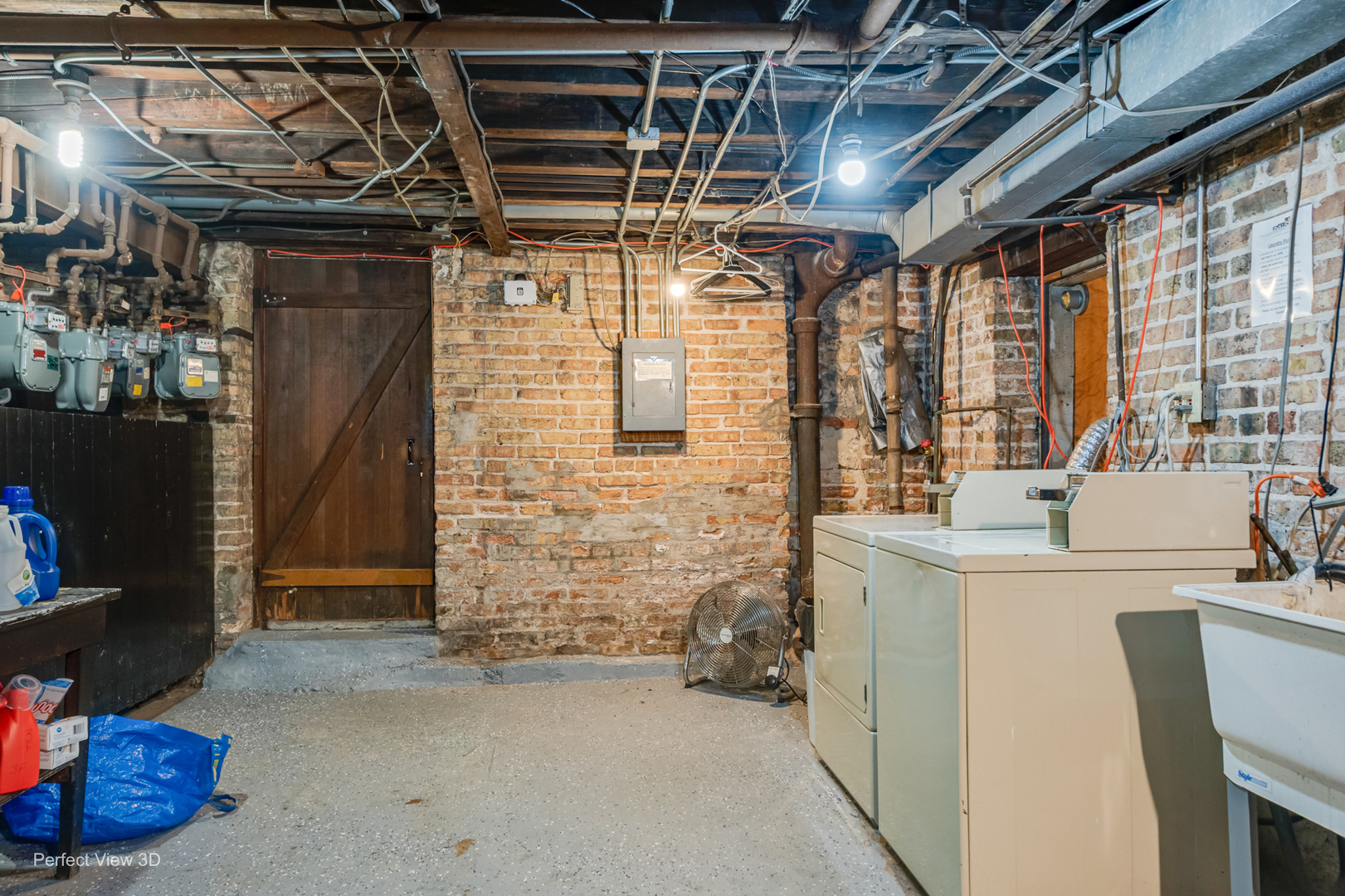 2475 N Clybourn Avenue Property Photo 35