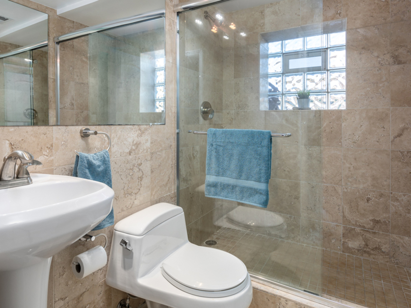 12709040 Property Photo 5