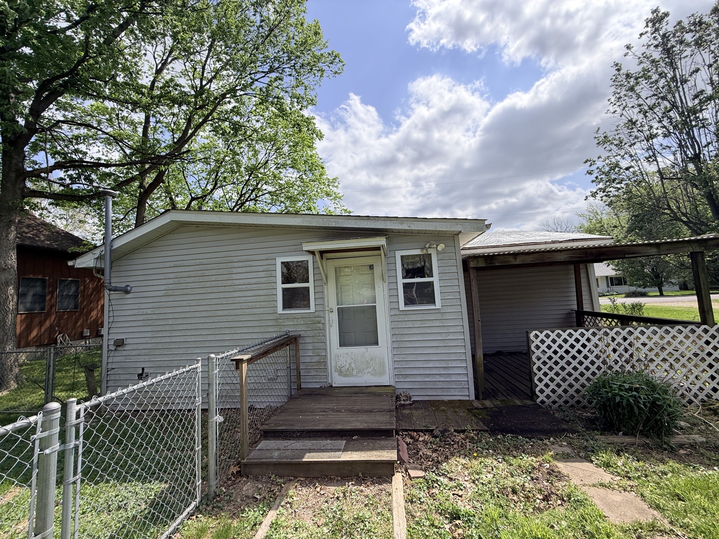 2012 Roblee Avenue Property Photo 14