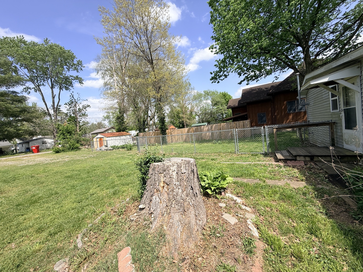 2012 Roblee Avenue Property Photo 15