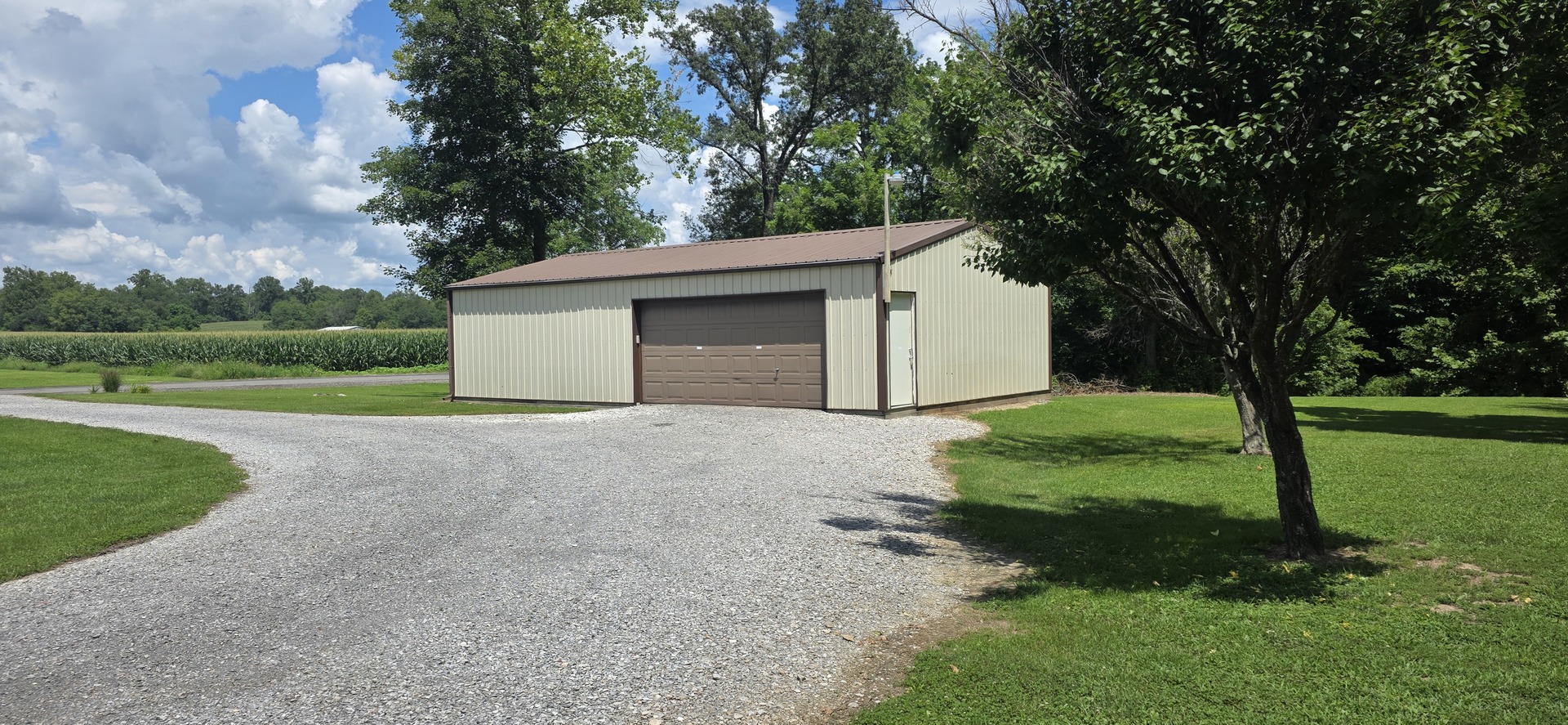 18371 Perry Road Property Photo 13