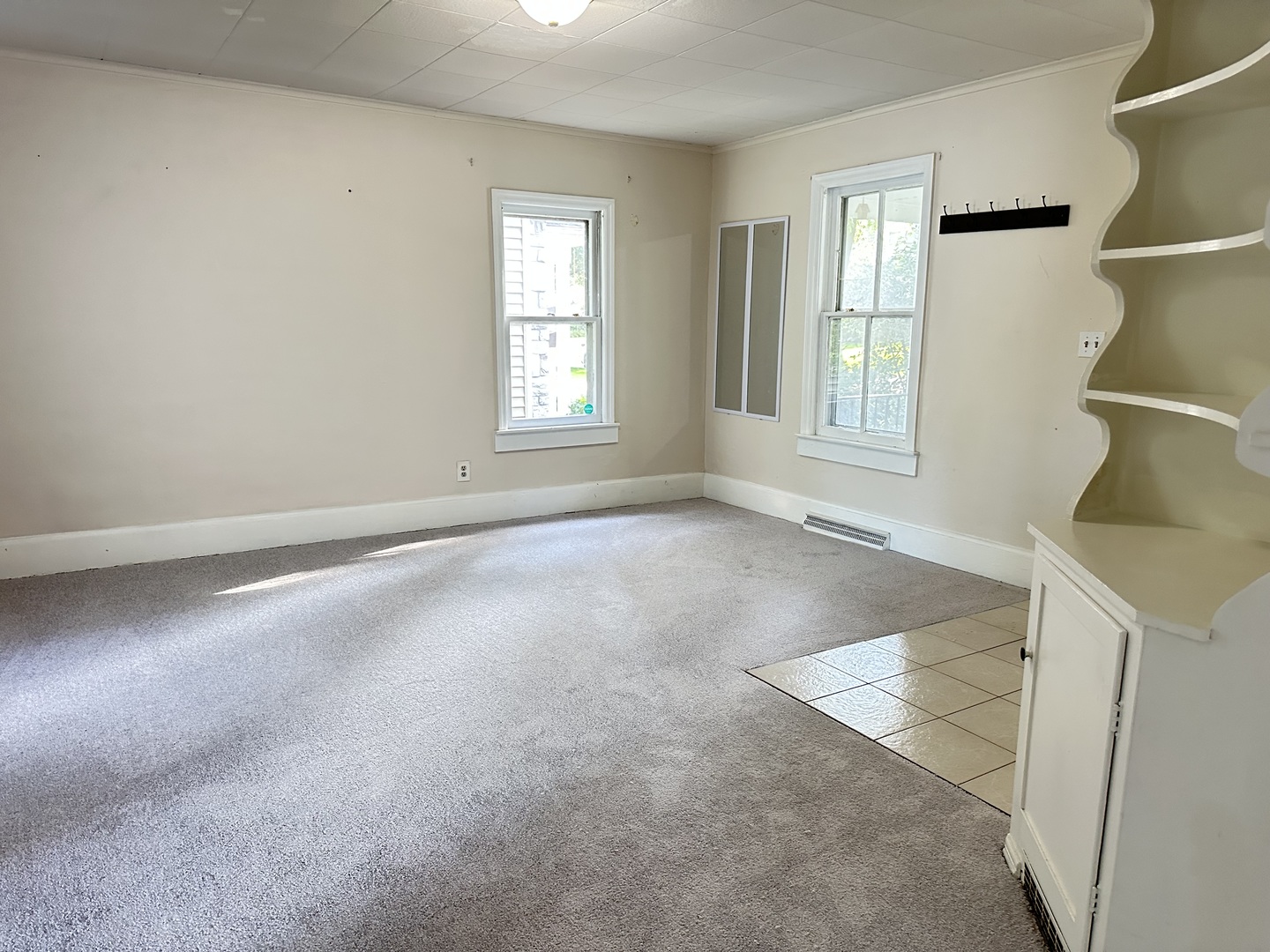 532 S Main Street Property Photo 12