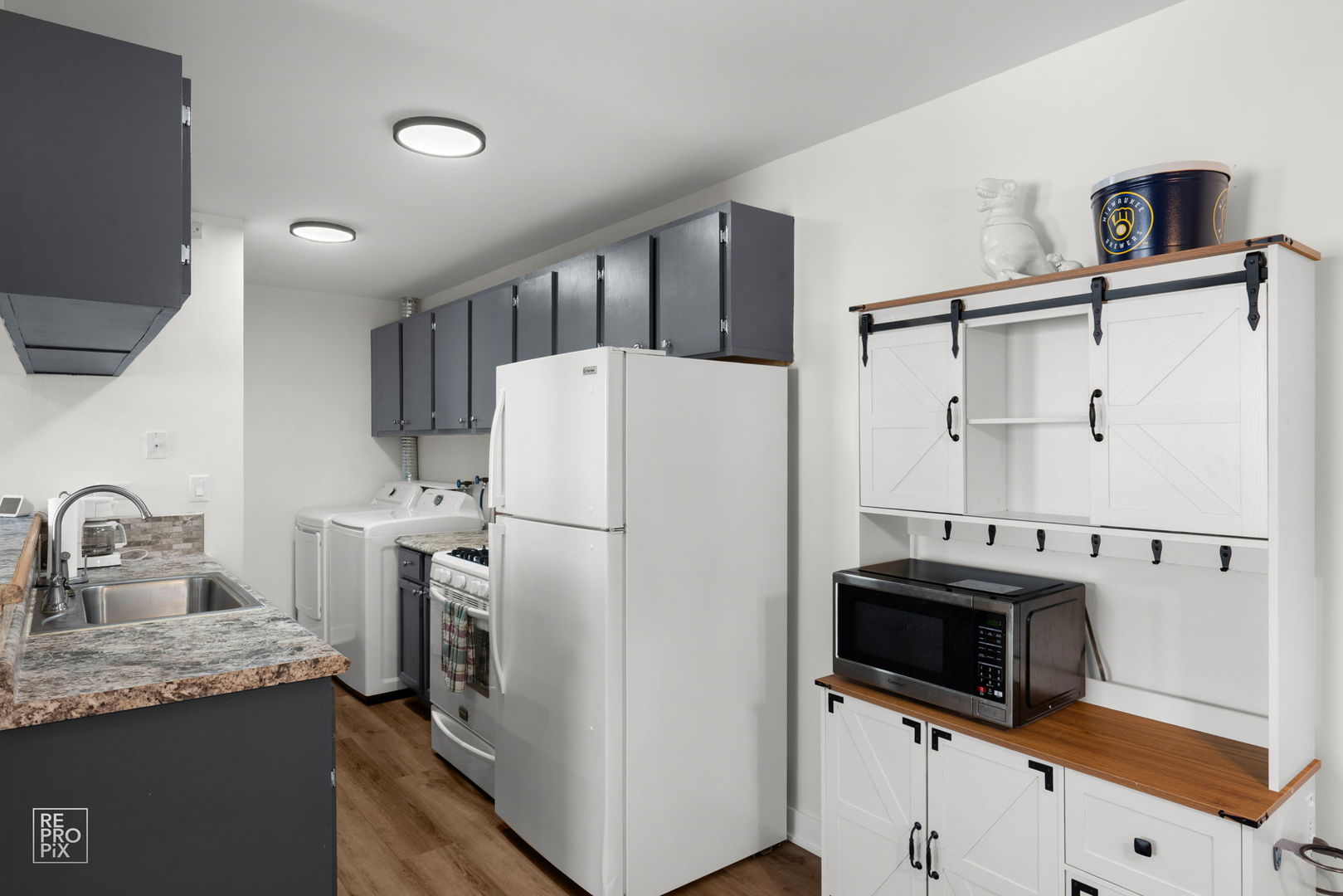 411 Sidney Avenue D Property Photo 10