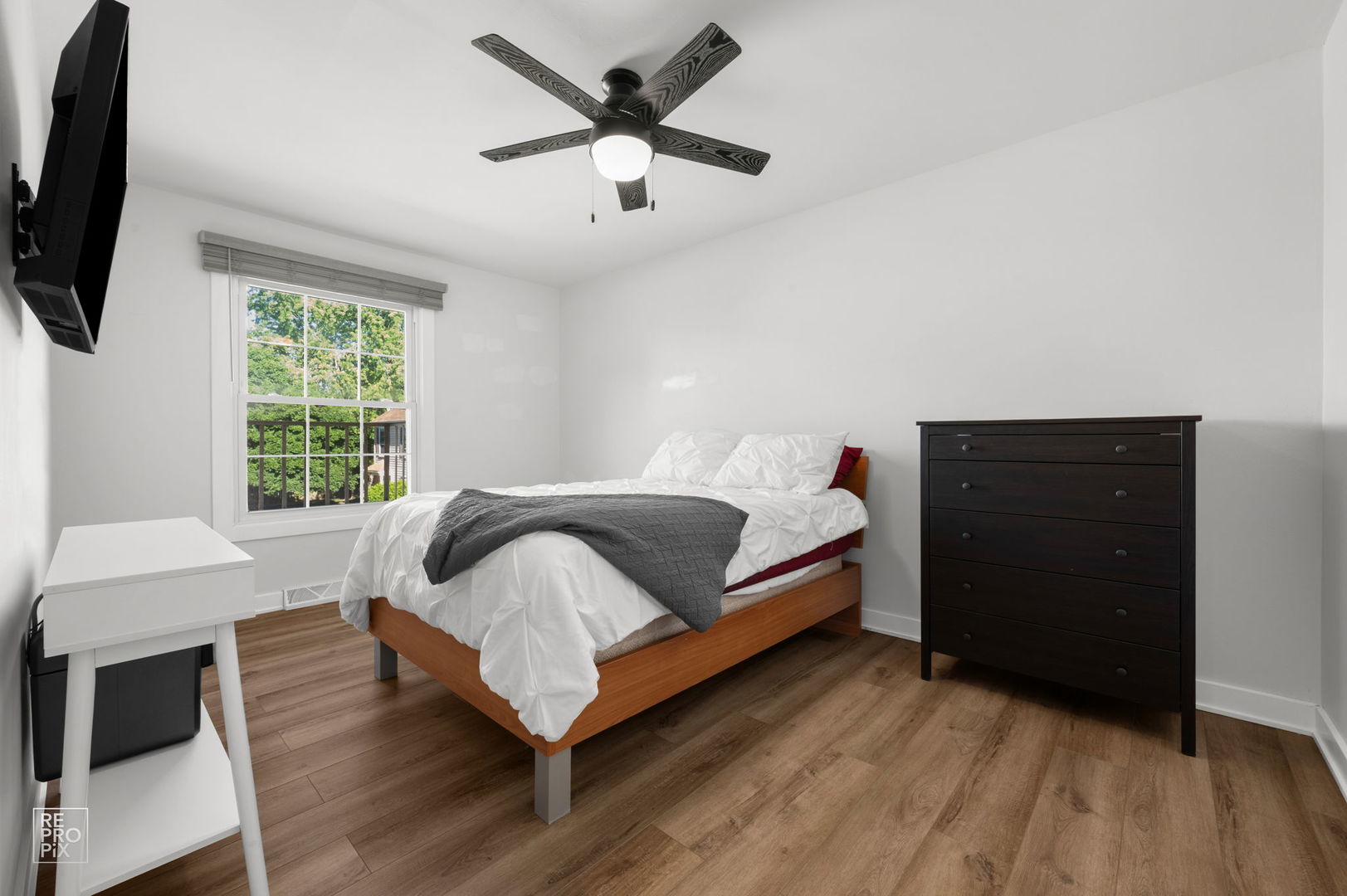 411 Sidney Avenue D Property Photo 14