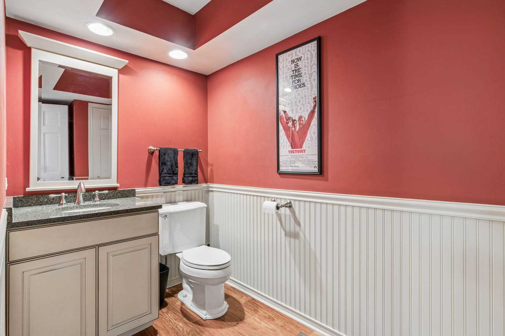 1705 Glenview Avenue Property Photo 9