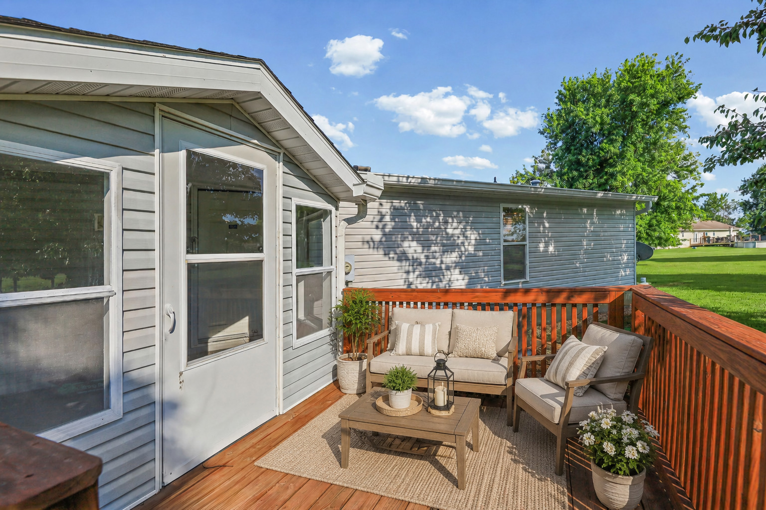 4581 Hotze Road Property Photo 11