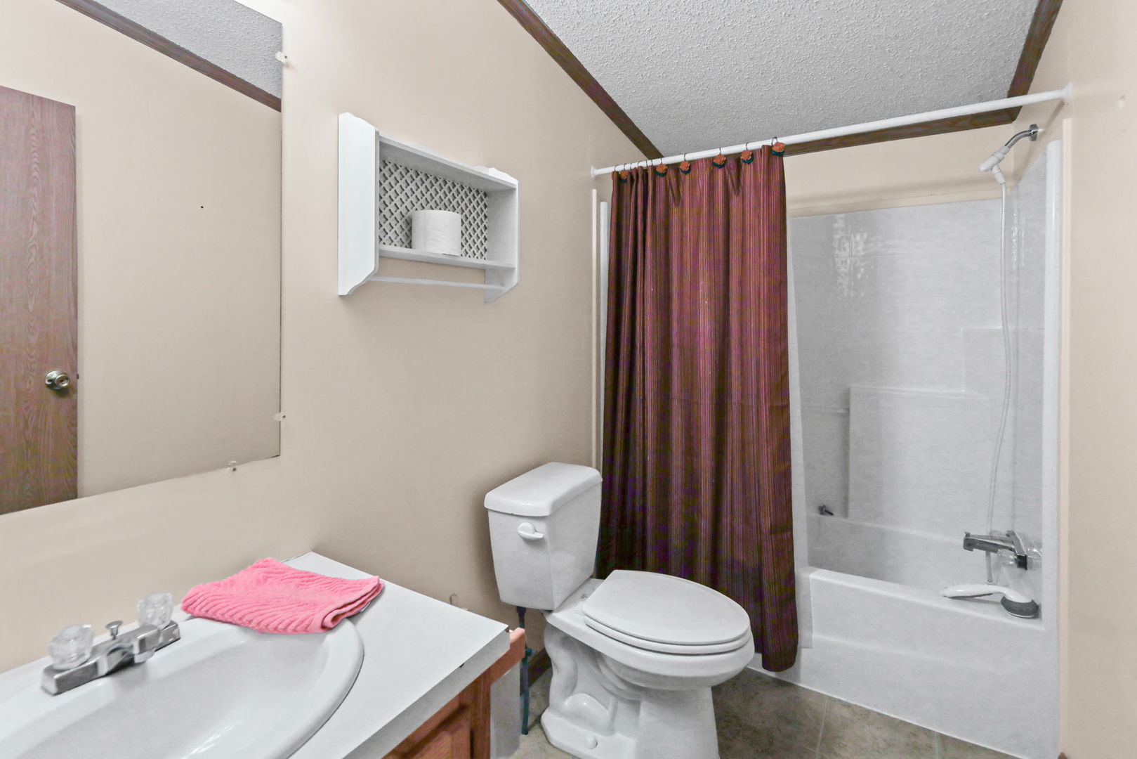 4581 Hotze Road Property Photo 35