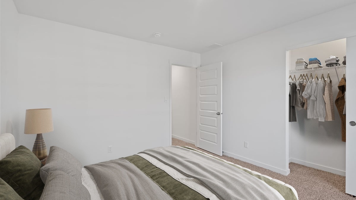 1371 Rolling Pass Property Photo 6
