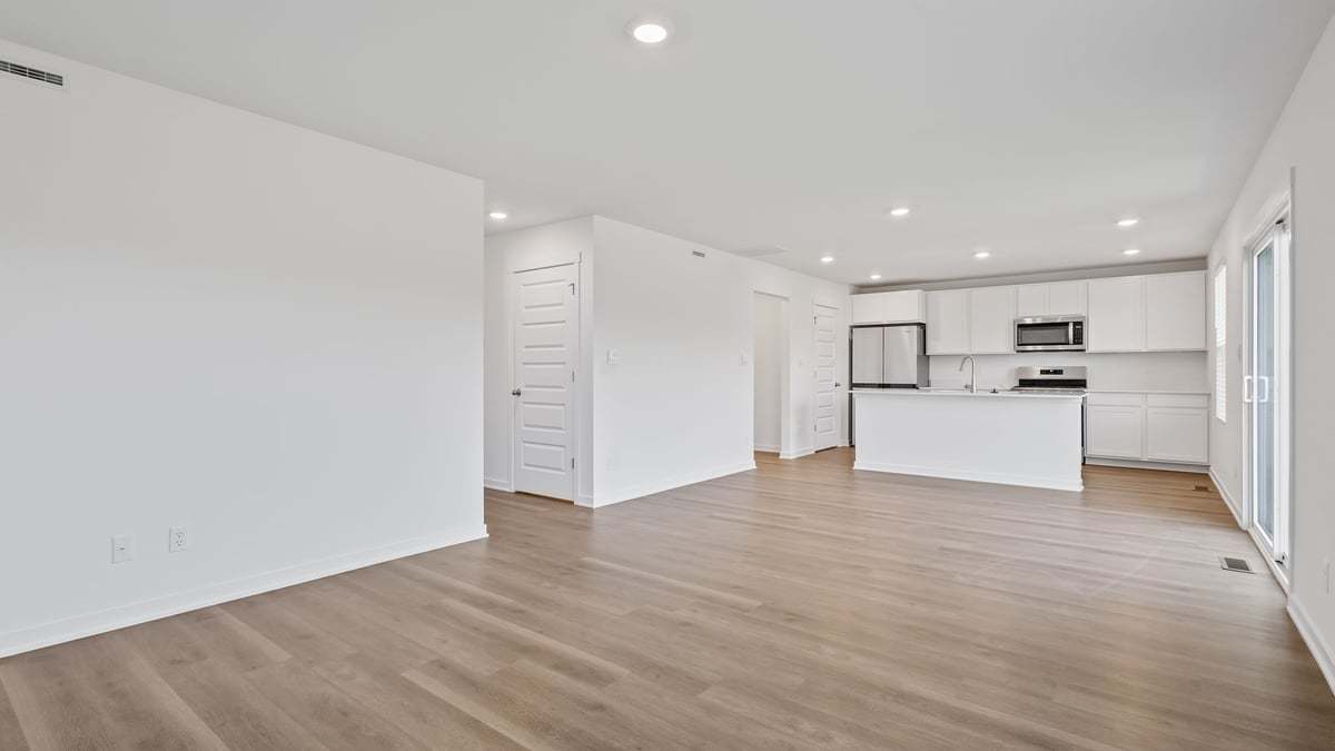 1371 Rolling Pass Property Photo 18