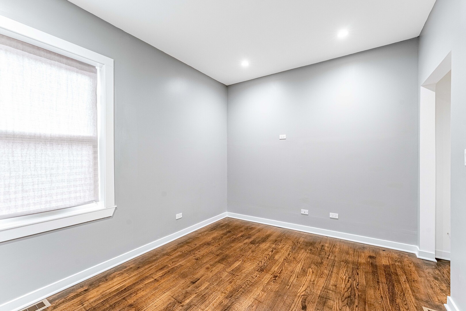 12238 S Yale Avenue Property Photo 14