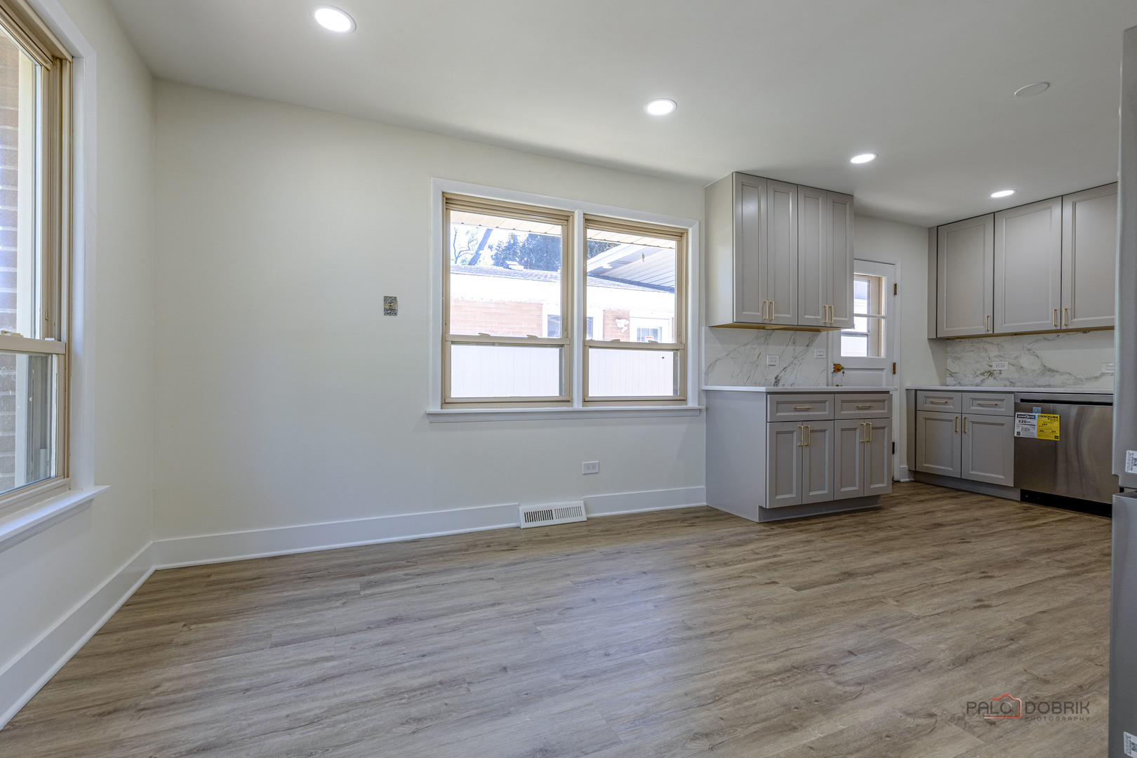 308 Wheeling Avenue Property Photo 6