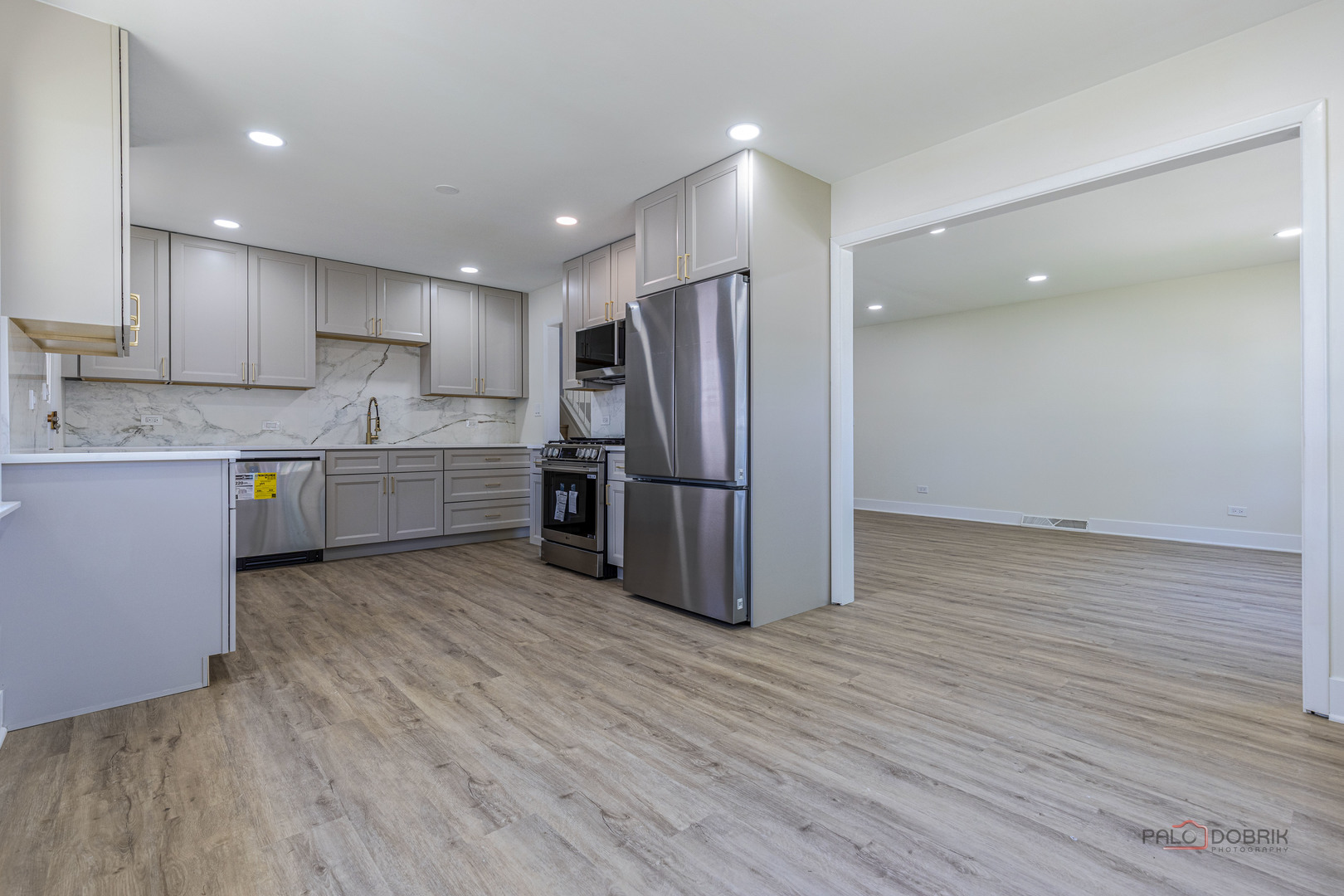 308 Wheeling Avenue Property Photo 8