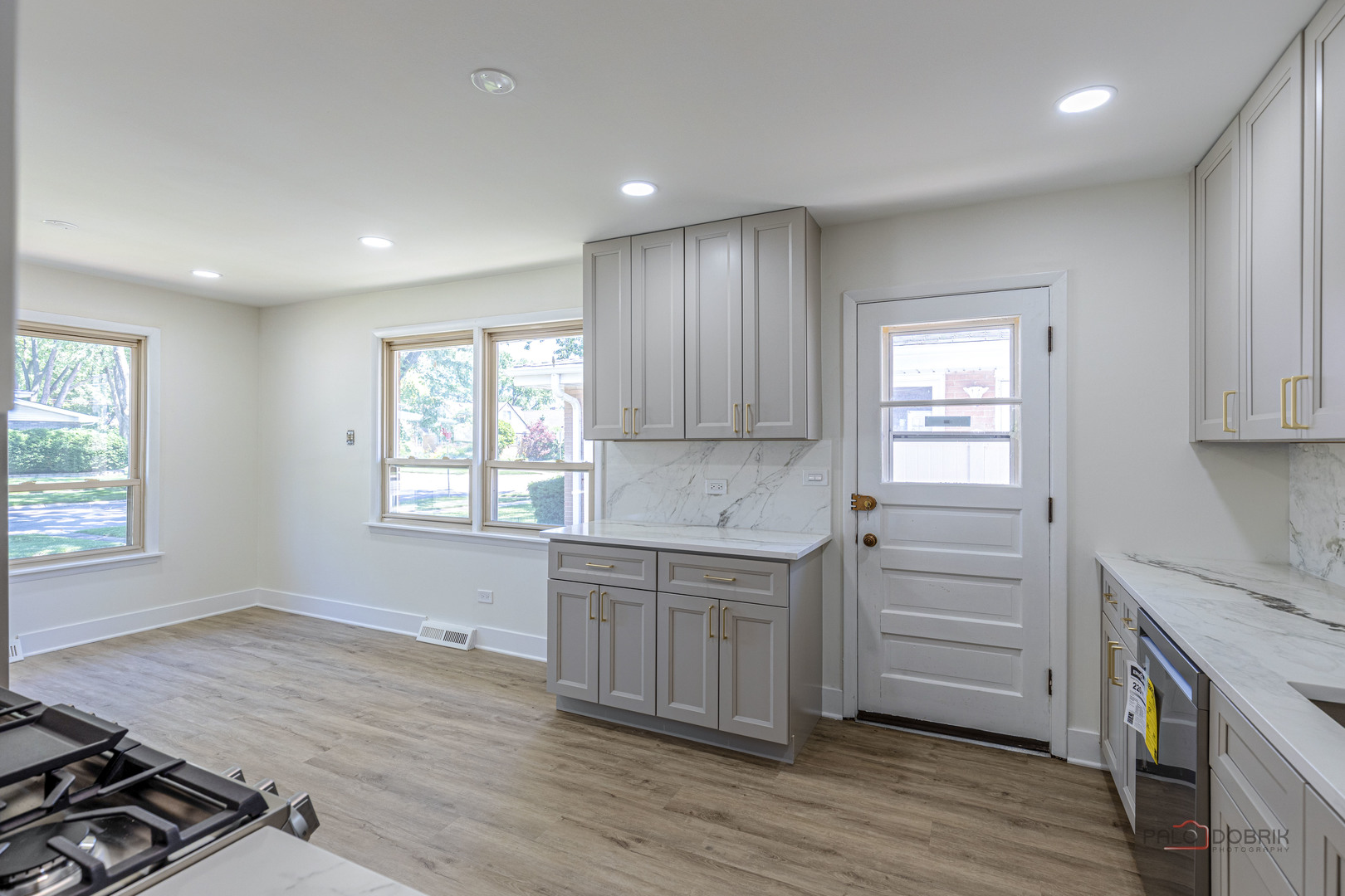 308 Wheeling Avenue Property Photo 11