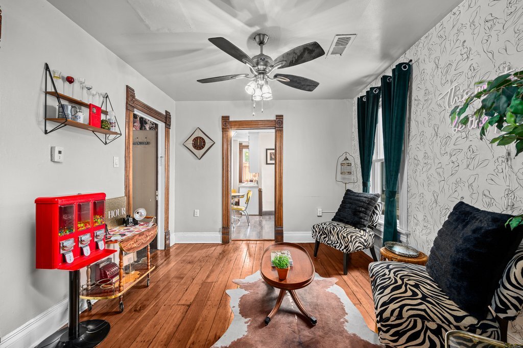 1520 6th Avenue Property Photo 14