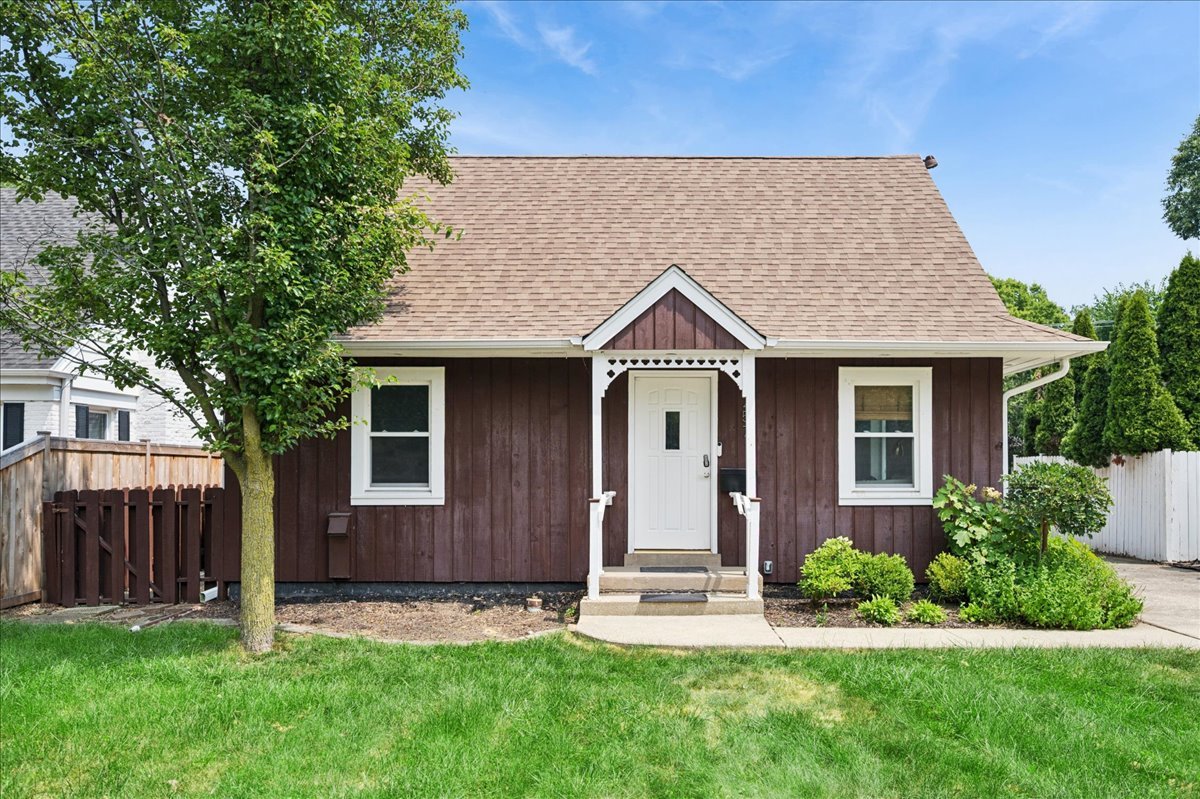 257 Latrobe Avenue Property Photo 2